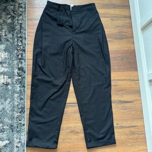 Halara Pleated Black Trousers – Size Medium Regular